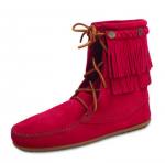 Botín Cherry Red de Minnetonka Moccasines
